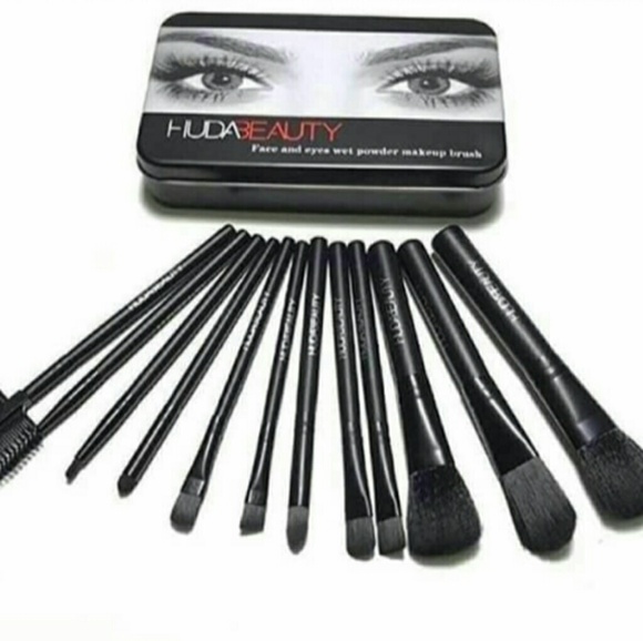 New Huda brush set w/ canister! - Picture 1 of 1